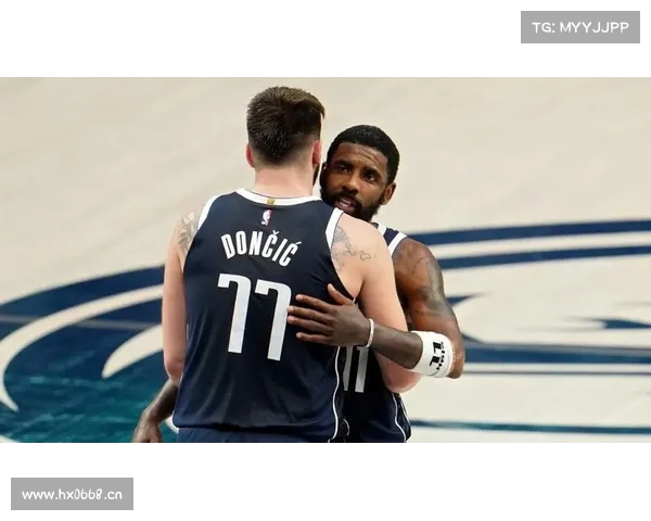 G5赛前NBA官方组织集体哀悼 悲剧在大屏幕播放球员表情肃穆 G5赛前NBA官方组织集体哀悼 悲剧在大屏幕播放球员表情肃穆